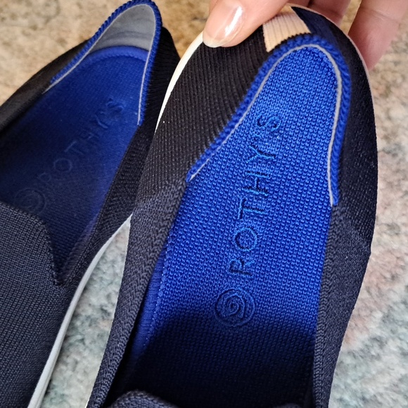 Rothys Original Sneaker - Picture 4 of 10